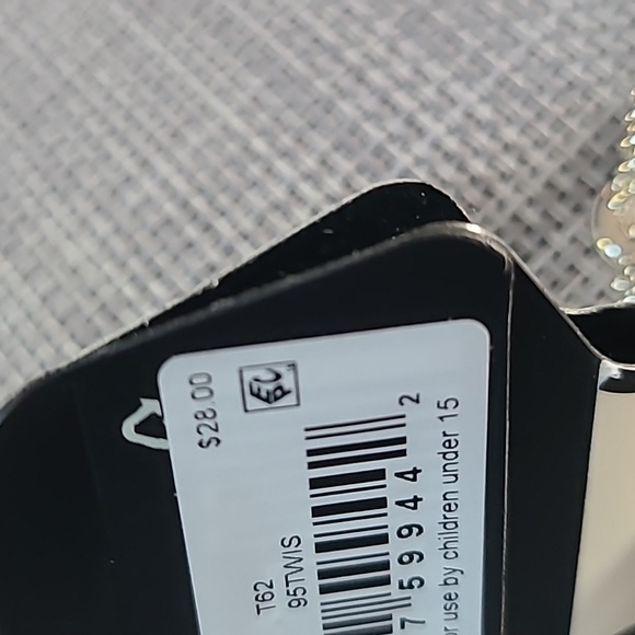 NINE WEST AND NAPIER FASHION JEWELRY EARRINGS BUNDLE OF 5 PIECES - Picture 10 of 11